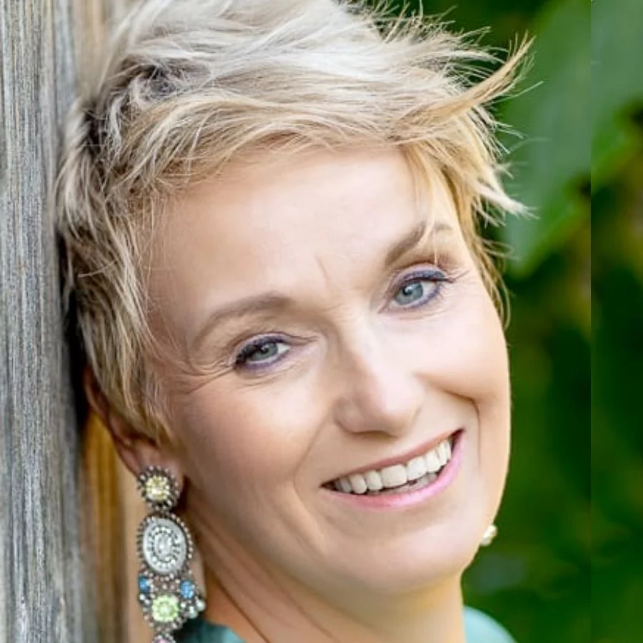 Claudia Meier