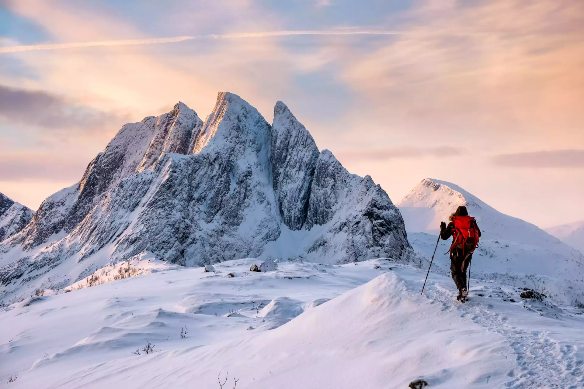 mountaineer-man-climbs-on-top-snowy-mountain