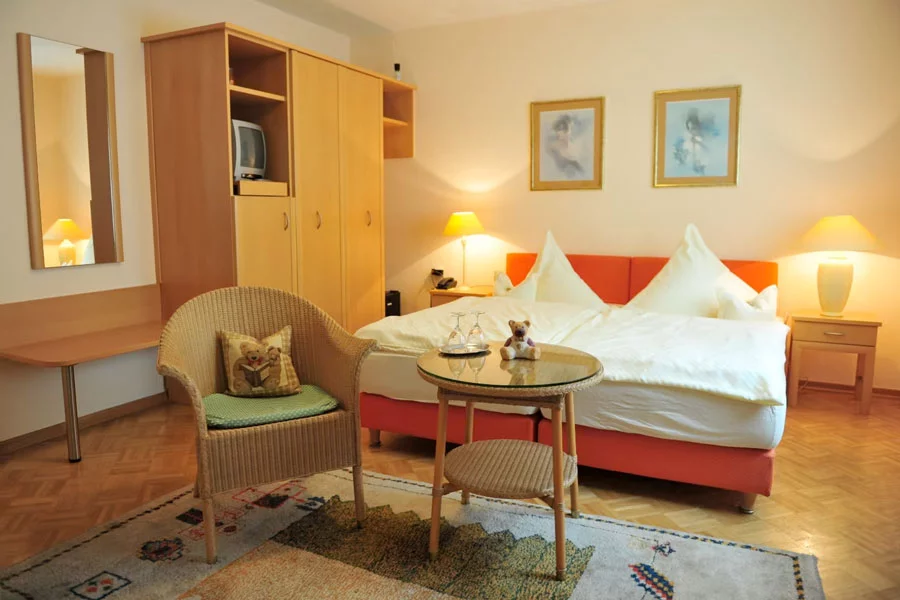 Doppelzimmer-Standard-Book