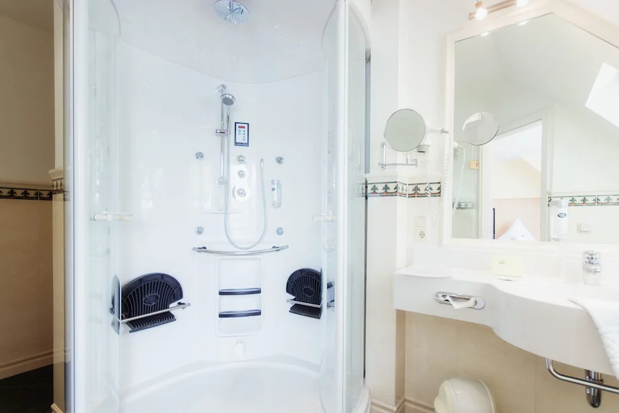 Doppelzimmer-Superior-Bad-35